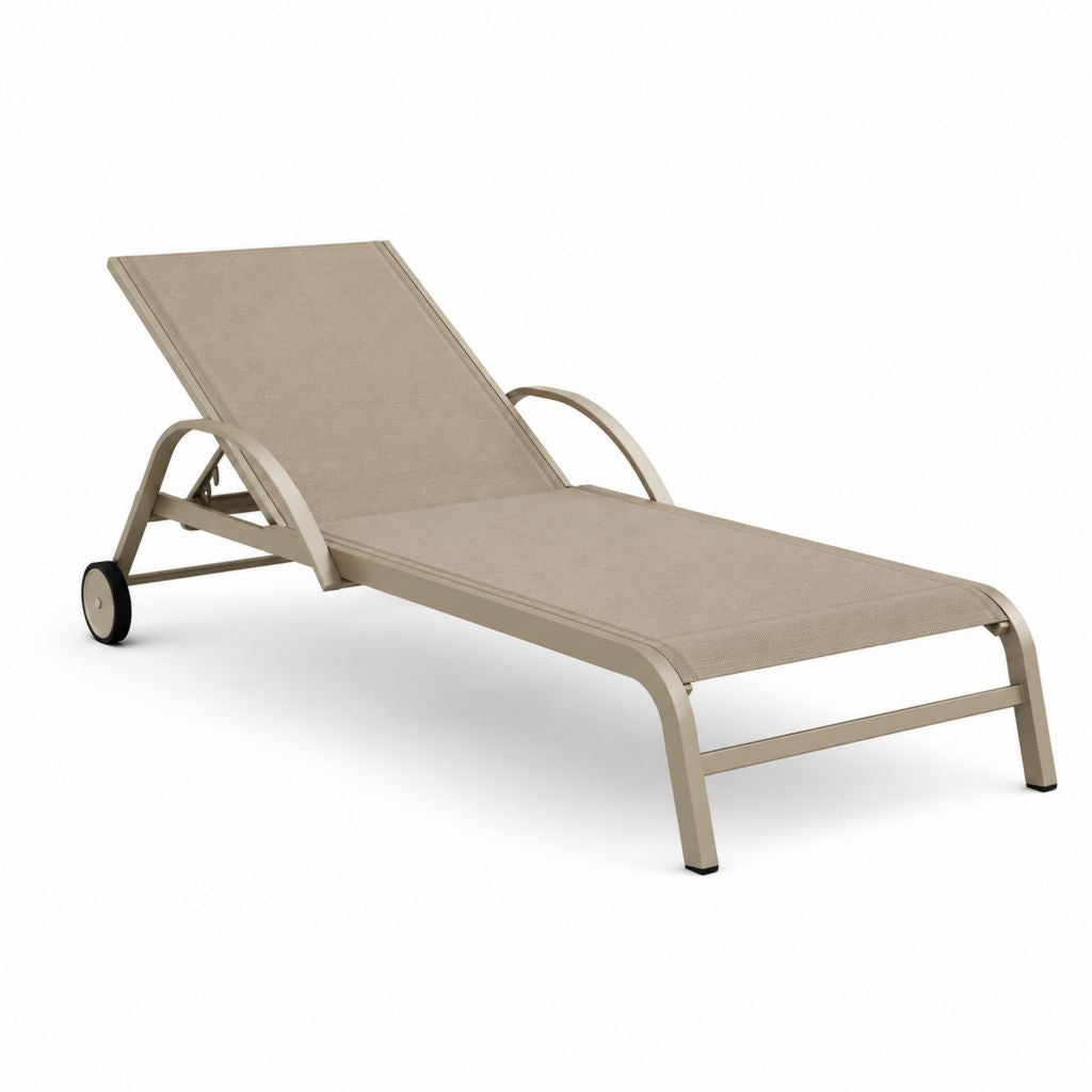 Lettino prendisole reclinabile beige in alluminio e textilene con ruote 198 x 65 x 95 cm